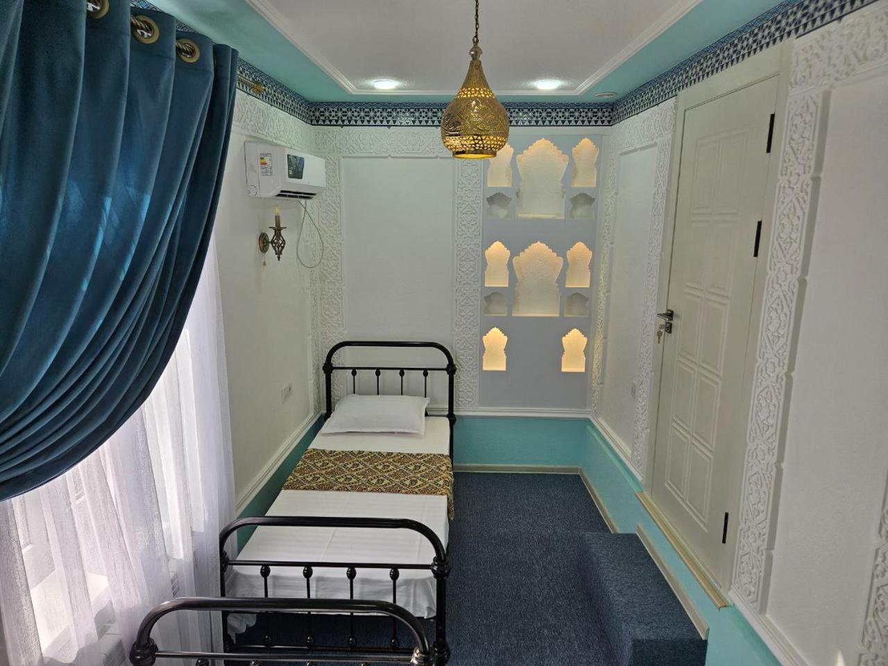 Guest House Gula Samarkand Exteriör bild