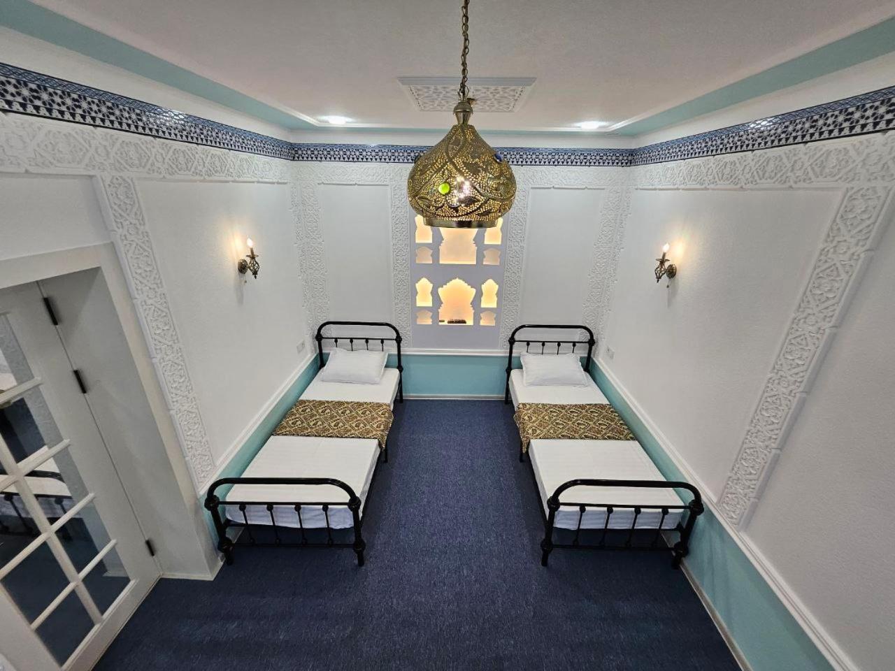 Guest House Gula Samarkand Exteriör bild
